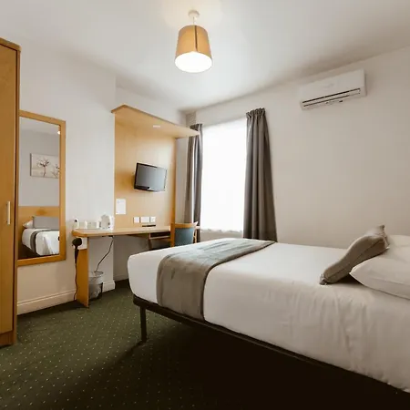 Star Hotel 3*
