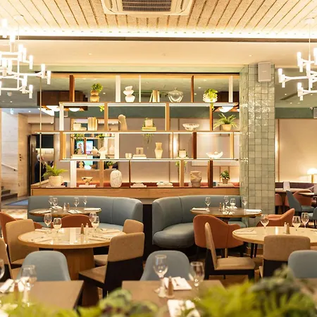 Doubletree By Hilton Victoria Szálloda London