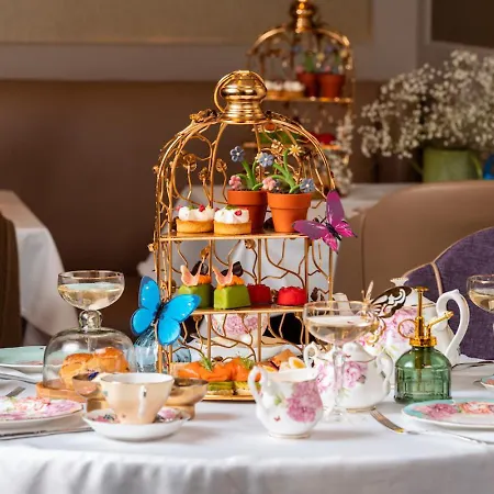Hotel St. James' Court, A Taj Hotel, Londra