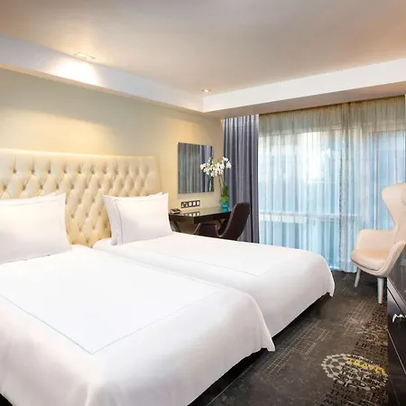 Park Plaza Riverbank Hotel 4*