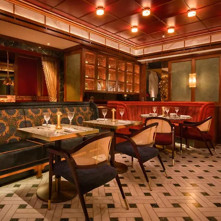 Hotel St. James' Court, A Taj Hotel, Londra