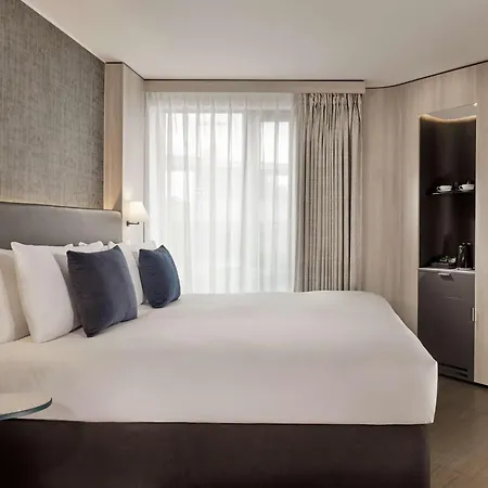 Otel The Westminster London, Curio Collection By Hilton