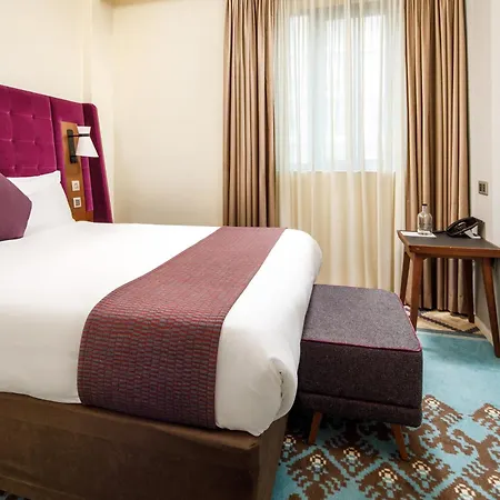 Hotel Mercure Bridge
