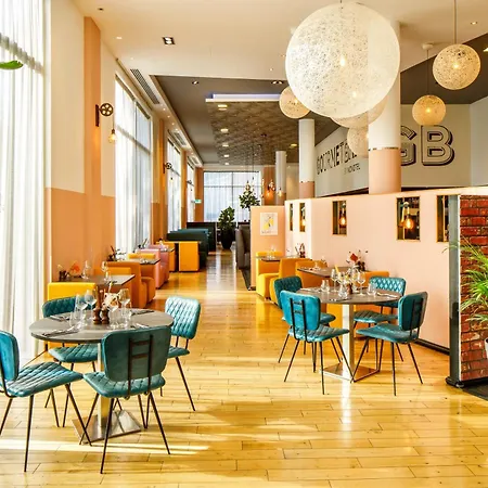 Novotel Greenwich Hotel