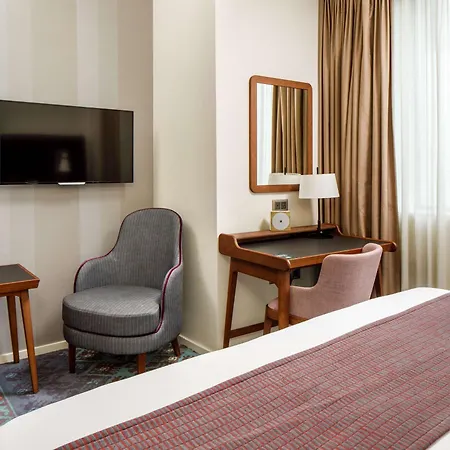 Hotel Mercure Bridge 4*