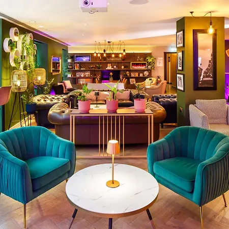 Mercure Bridge Hotel 4*
