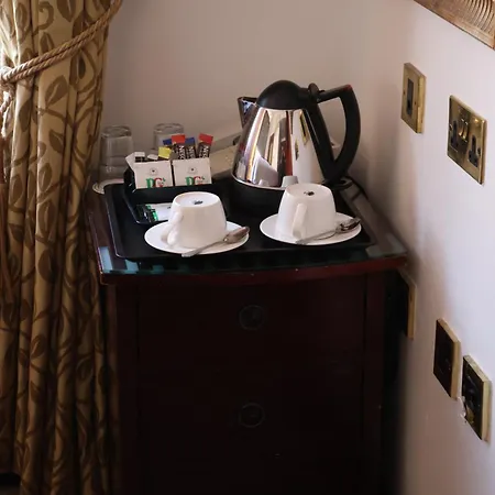 Dreamtel Kensington Hotel