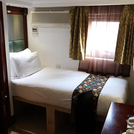 Dreamtel Kensington 3* London