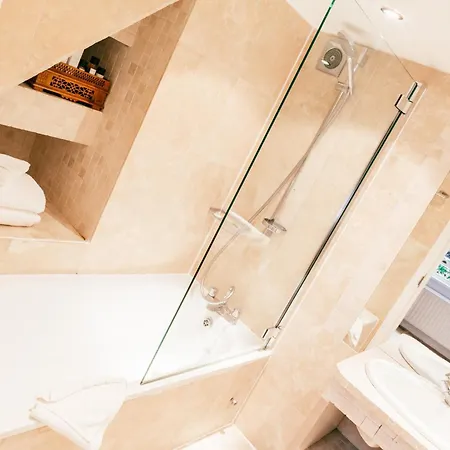 Hotell Twenty Nevern Square 4*