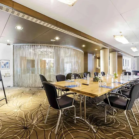 Doubletree By Hilton Kensington Hotel 4*