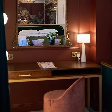 Hotel The Capital Hotel, & Townhouse 5*
