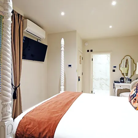 Twenty Nevern Square London