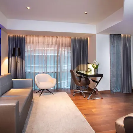 Hotel Park Plaza Riverbank Londýn