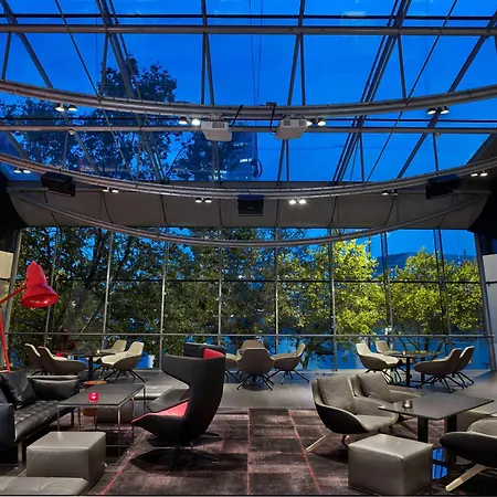 Park Plaza Riverbank Hotel 4*
