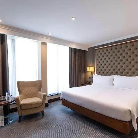 Szálloda Doubletree By Hilton - West End London