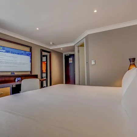 Doubletree By Hilton Ealing Londres