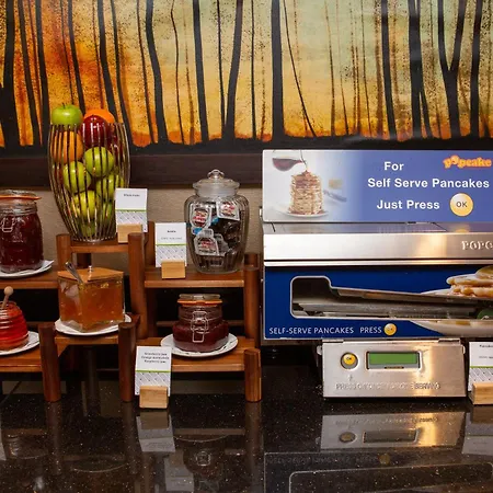 Doubletree By Hilton Ealing Londres