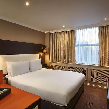 Doubletree By Hilton Ealing 4* Londres