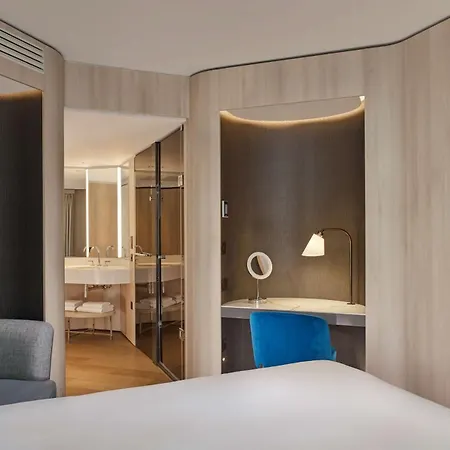 Otel The Westminster London, Curio Collection By Hilton