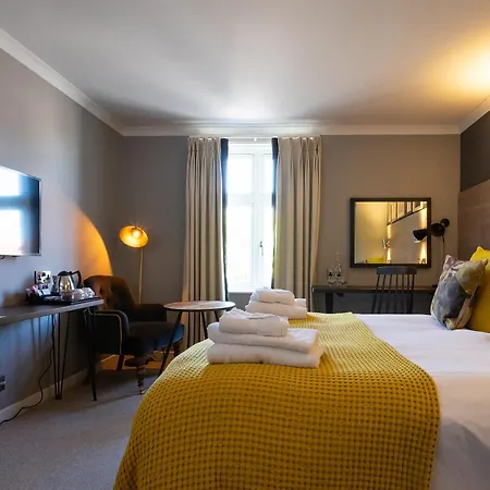 Bridge Hotel 3*