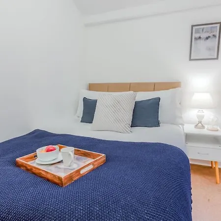 Apartment 2 Bed Chic Vintage Flat At Bayswater