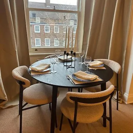 Apartment 2 Bed Chic Vintage Flat At Bayswater *