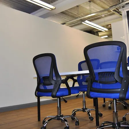 Cosmos Capsule Coworking Londra