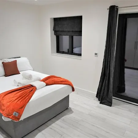Queens Luxury Wembley Stadium - Aparthotel *