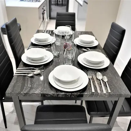 Aparthotel Queens Luxury Wembley Stadium - London