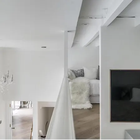 2-4 Bedroom 2 Roof Terraces Prime Notting Hill