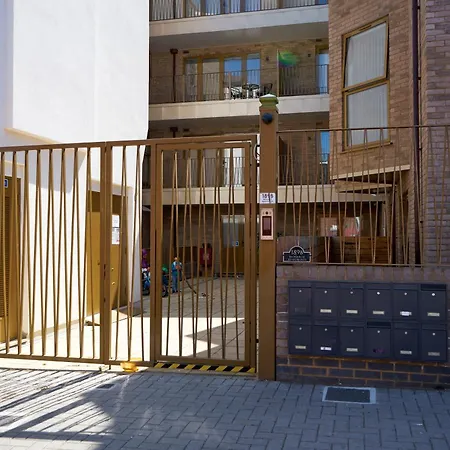 Apartment Luxury 2 Bedrooms - 2 Bathrooms - F5