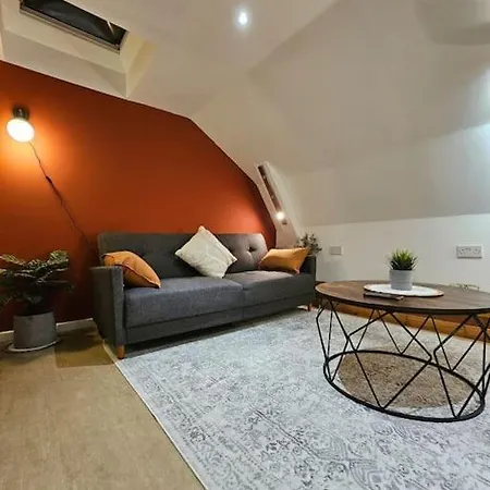 Apartment Fulham 2 Bedroom *