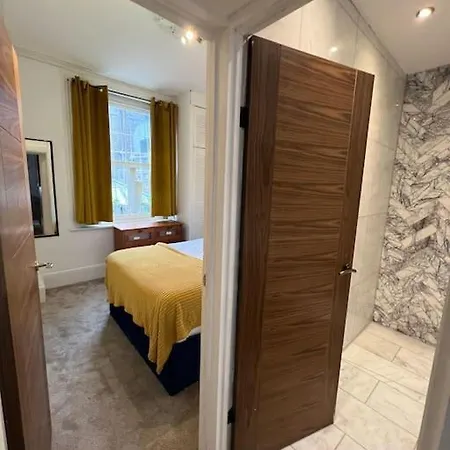 Apartment Central London Apartment *