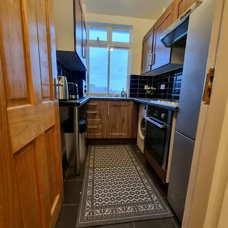 Stylish 1 Bed Flat In The Heart Of Marble Arch