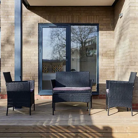 Apartment The Wembley Park Secret - Spacious 3bdr Flat With Terrace London