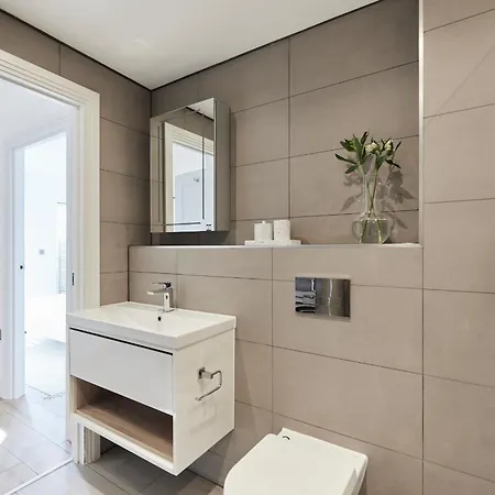 Apartment The Wembley Park Secret - Spacious 3bdr Flat With Terrace London