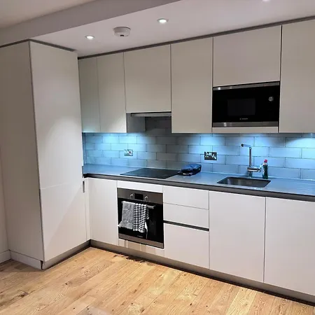 Apartment Canning Town Hub Aptmt London