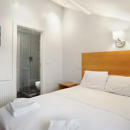Beiroom Hyde Park * London