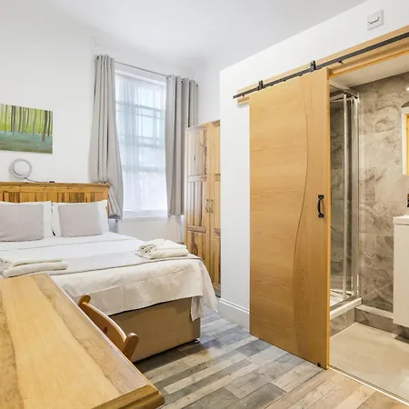 Beiroom Hyde Park *