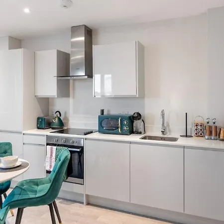 Apartment Harmonious Greens: Cozy 1-bed Flat In Harrow