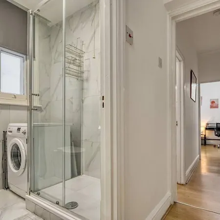 Cosy 2br Retreat Near Paddington Station London