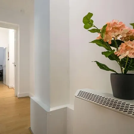 Cosy 2br Retreat Near Paddington Station Apartment