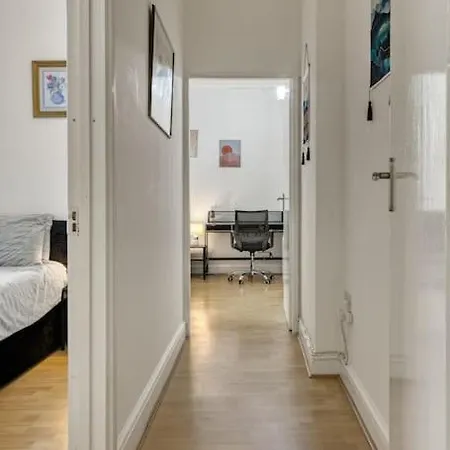 Apartment Cosy 2br Retreat Near Paddington Station *