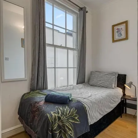 Apartment Cosy 2br Retreat Near Paddington Station London