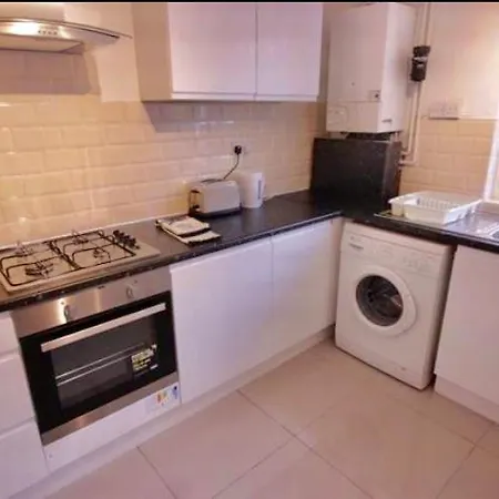 Grundy 32 Homestay
