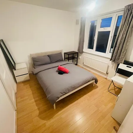Grundy 32 Homestay