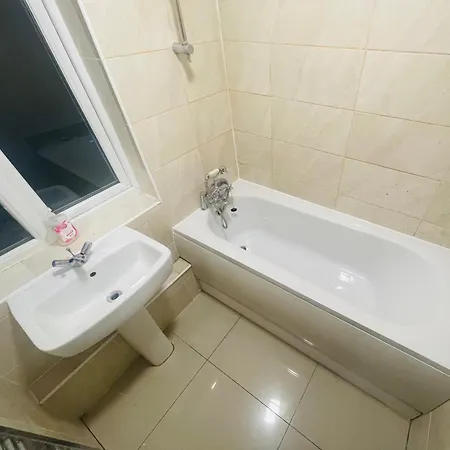 Grundy 32 Homestay