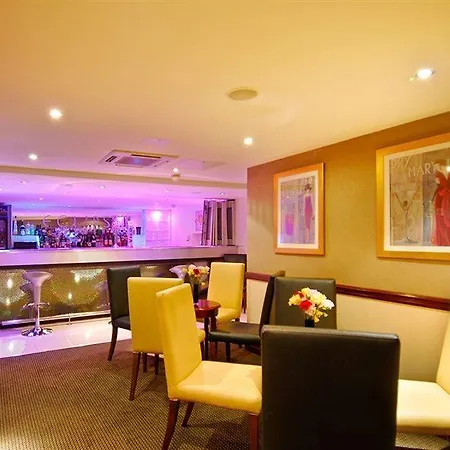 Park Grand Hyde Park Otel