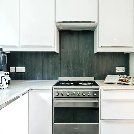 3 Bdrm Notting Hill Mews House - 2 Balconies * London