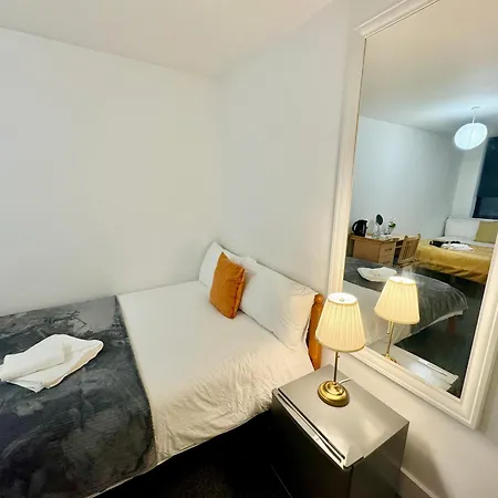 Cosmopolitan Comfort Private Bedrooms In Euston 106 * London